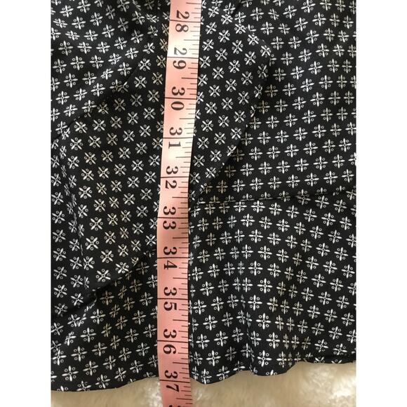 Banana Republic Black Ruffle Hem Print Wrap Dress - Picture 15 of 16